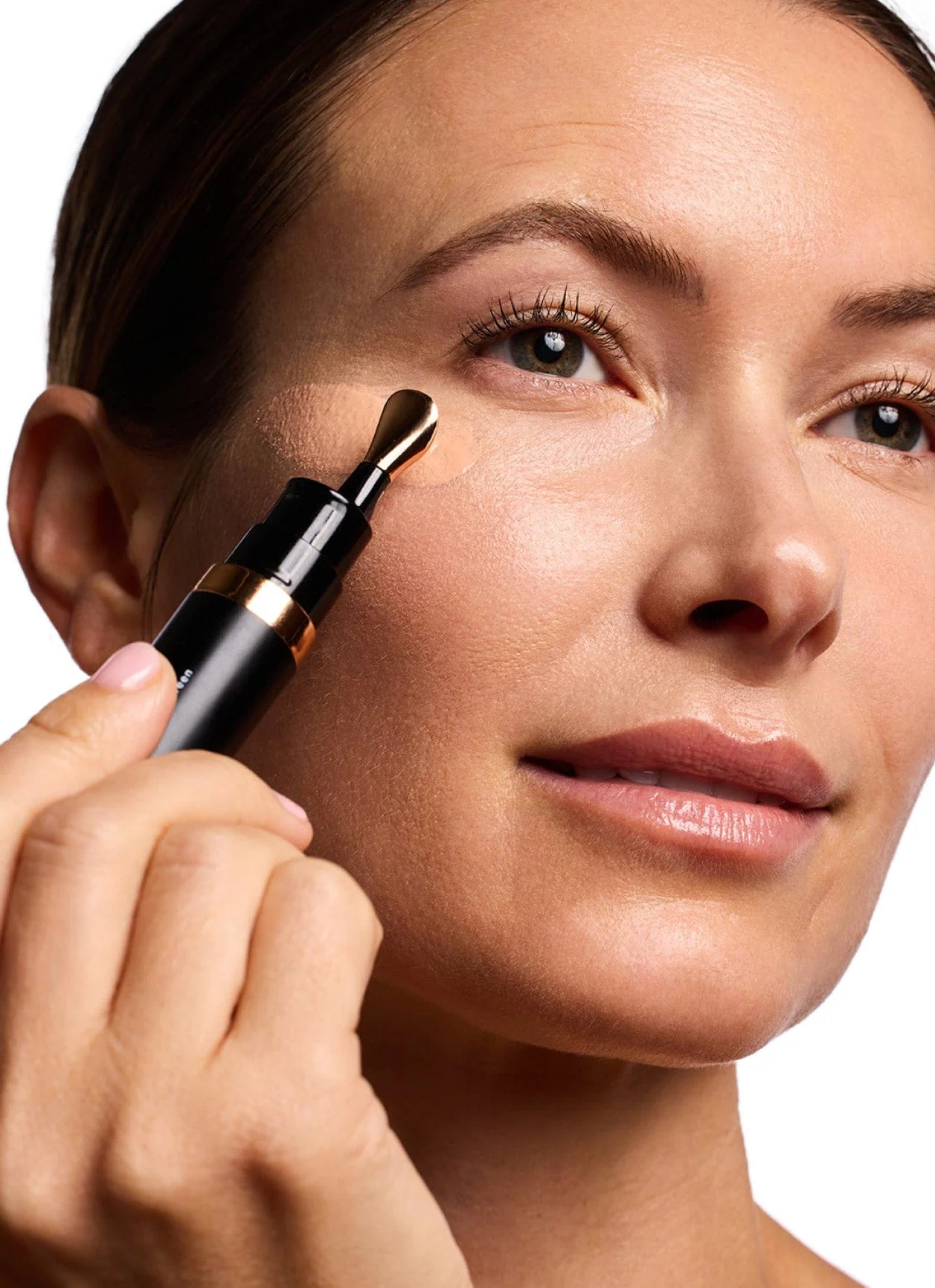 Luminous Eye Corrector® SPF 41 - Medium - Image 5