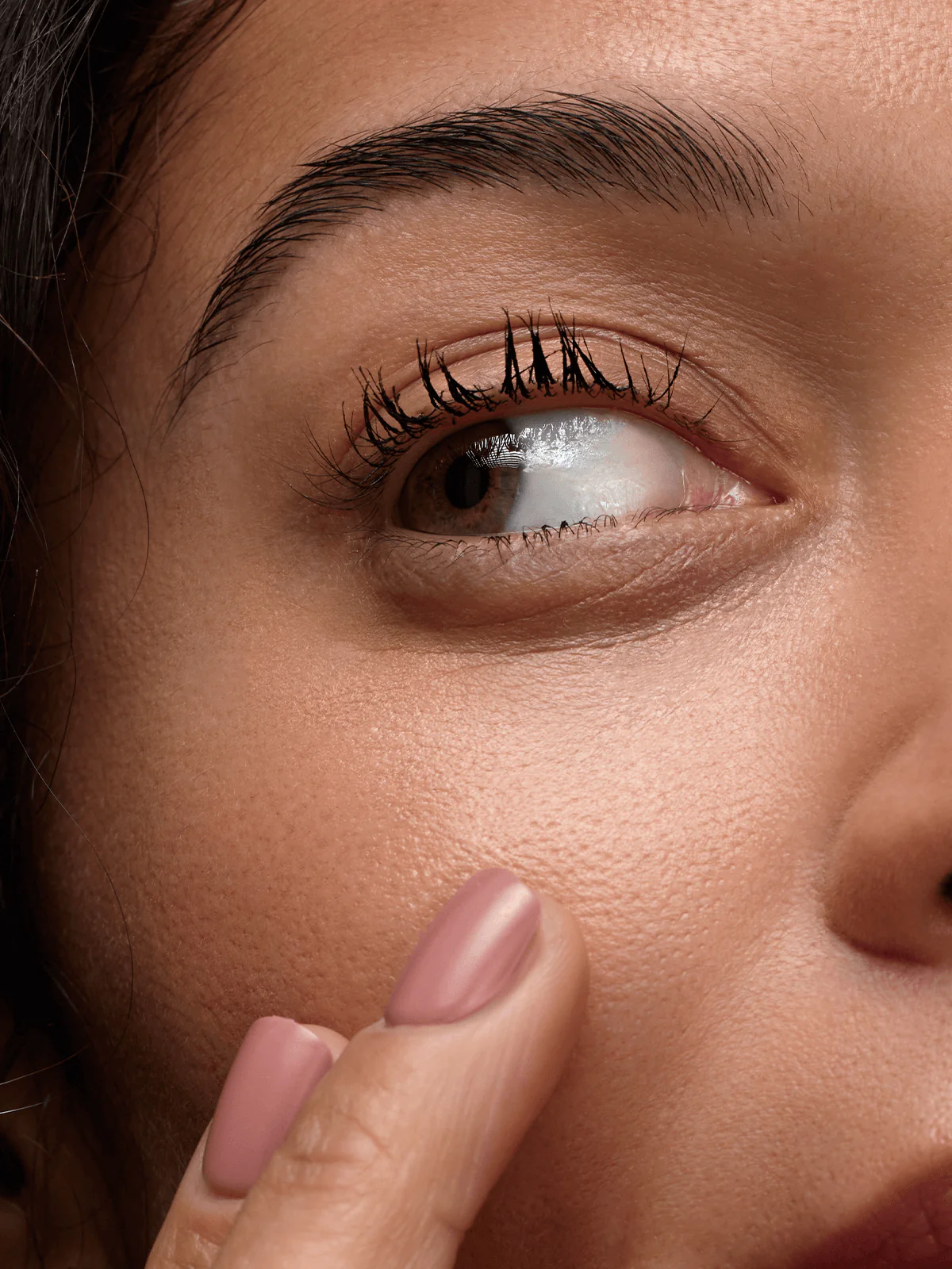 Luminous Eye Corrector® SPF 41 - Tan - Image 8